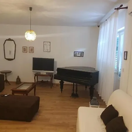 La Marela Apartman *